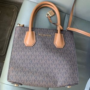 michael kors purse